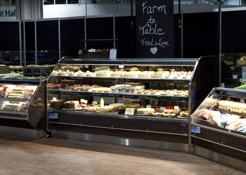BLF-R-display-case-photo-Bakery-9275.jpg