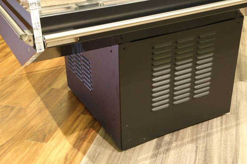 MIDA-4-display-case-photo-lower-panels-7638.jpg