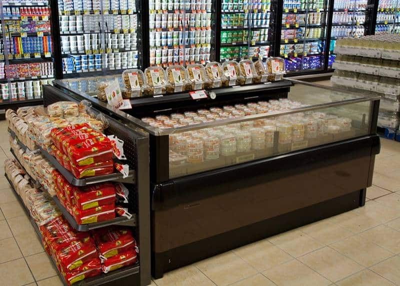 OWIZV-single-deck-island-remote-display-case.jpg