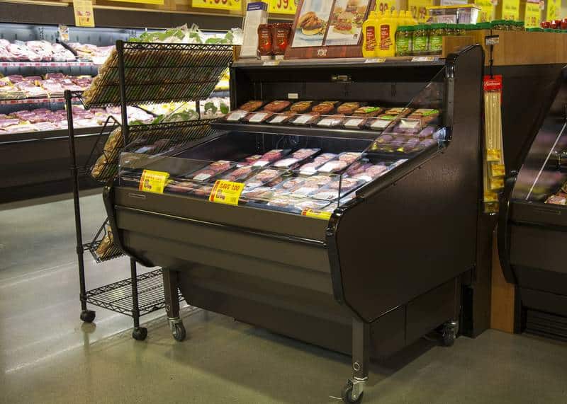 O2.5UMA-display-case-photo-meat-2931.jpg